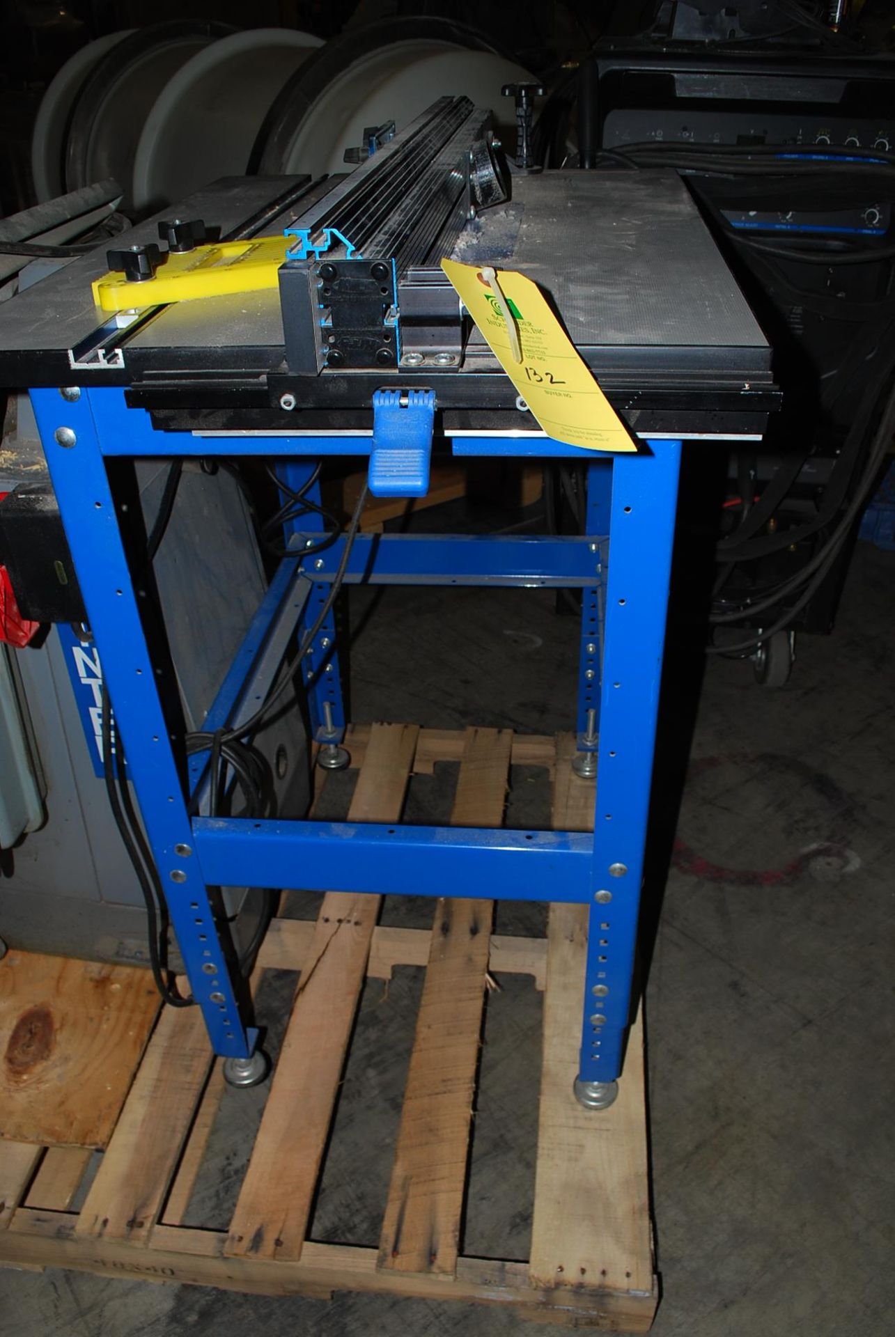 KREG router table Loading/Rigging Fee $35