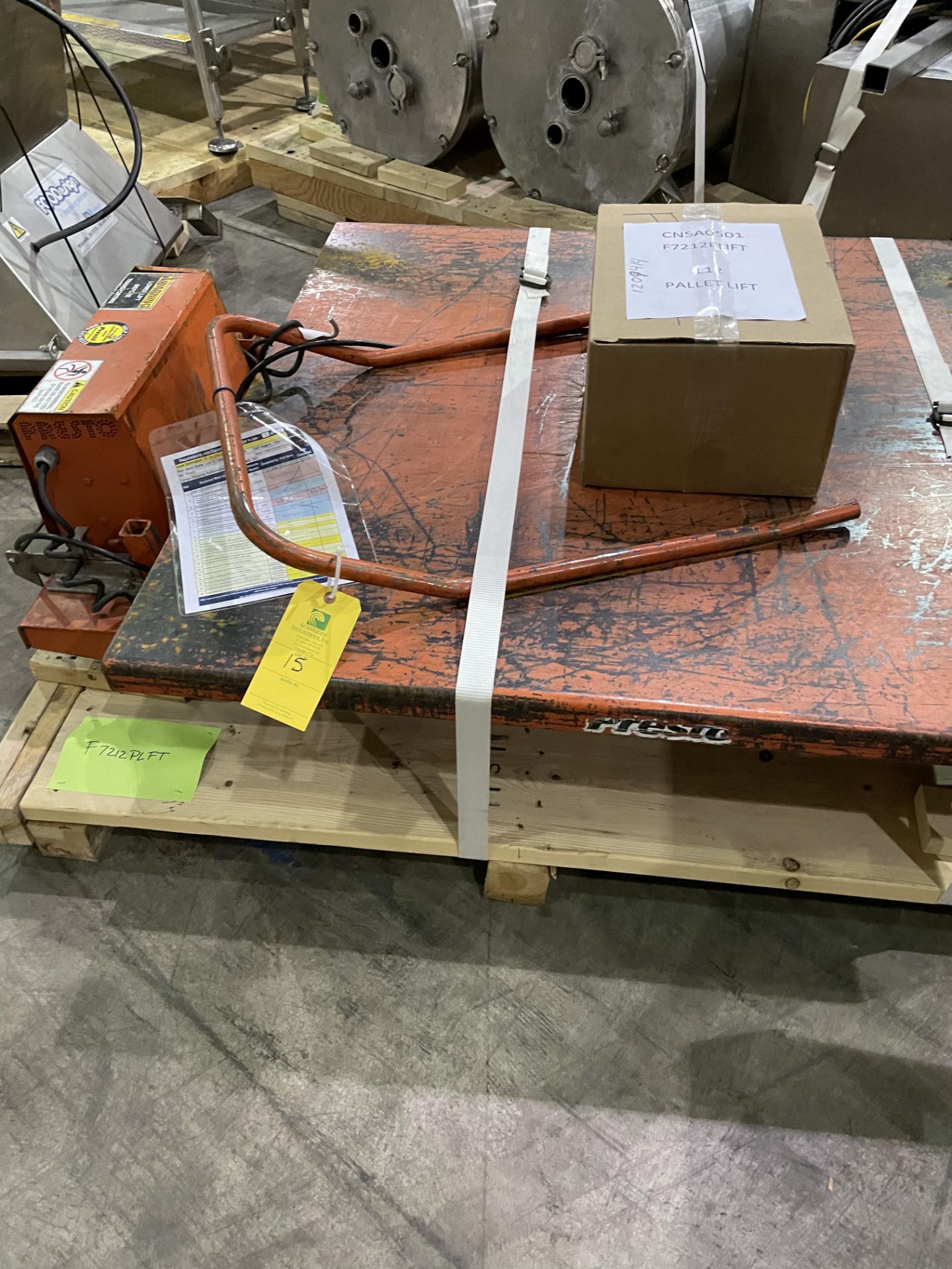 Presto Pallet Lift Model WBP36-15 S/N VO28697-01 Loading/Rigging Fee $35 - Image 3 of 3