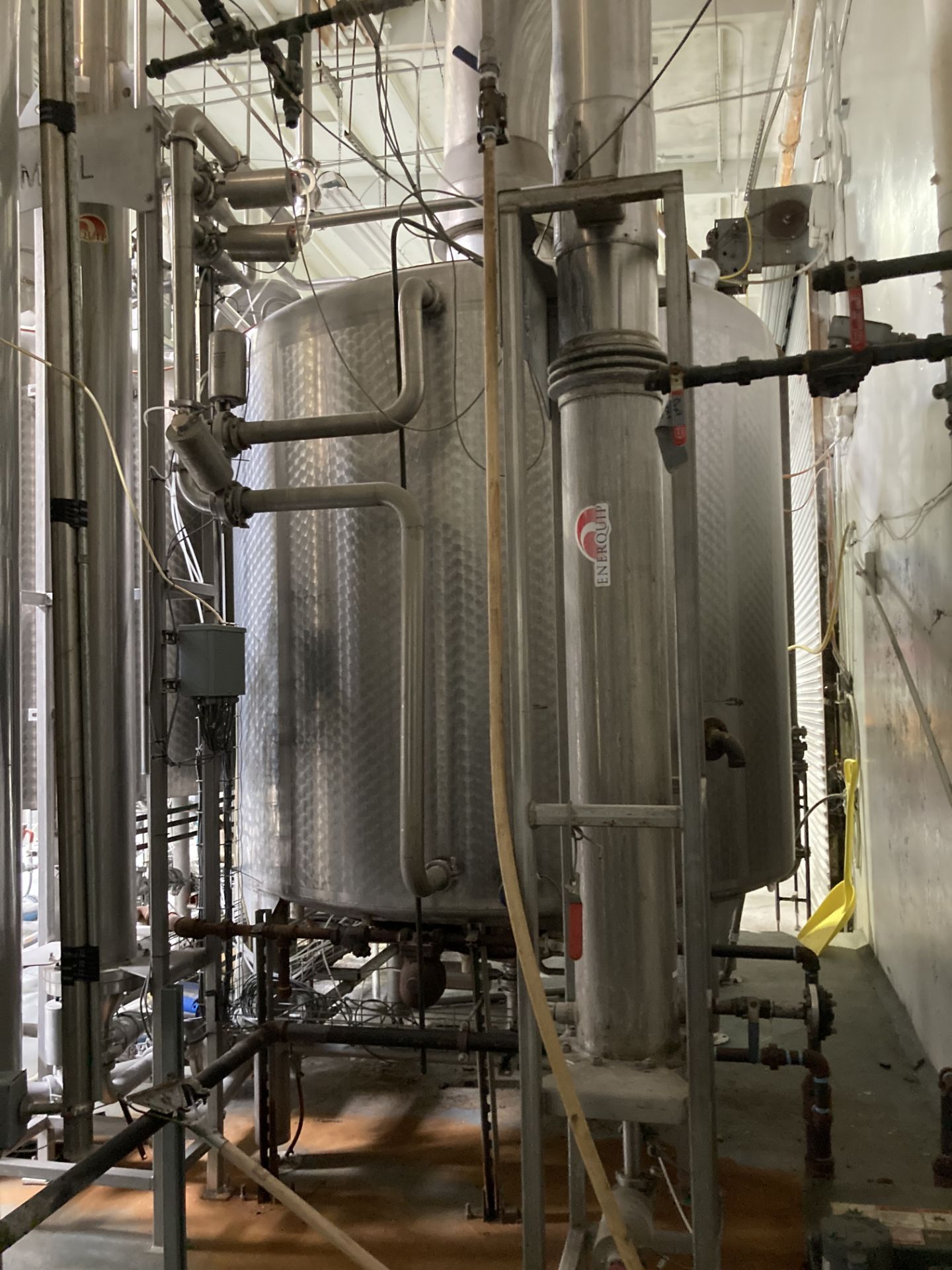 30 BBL Brewhouse, 4 vessels with pumps , plat & frame heat exchange, control panel, VFD and - Image 3 of 11