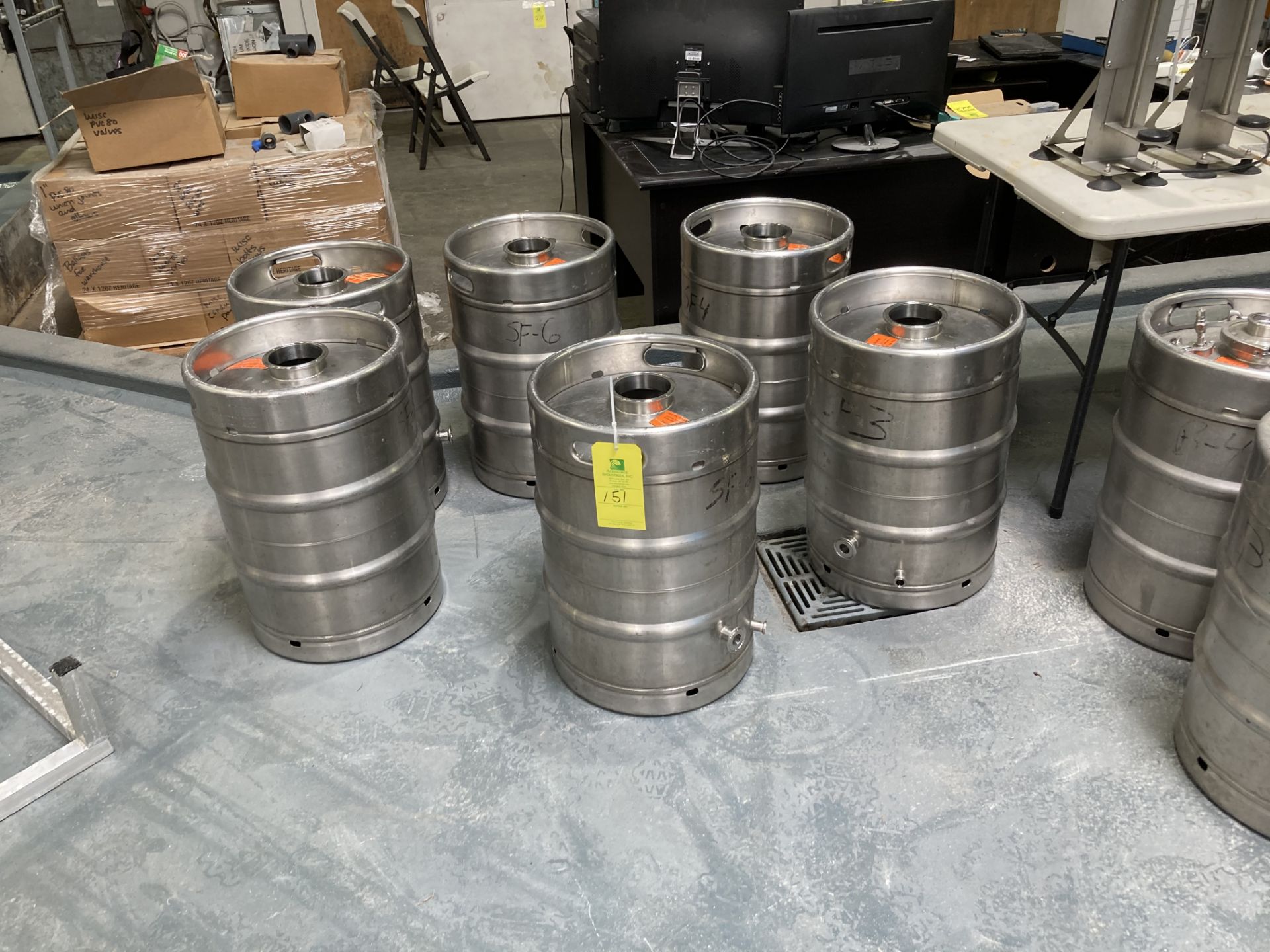 LOT OF 5 Sankey retrofit 1/2 barrel kegs Rigging fee of __$100__ to be added to the winning bidder's