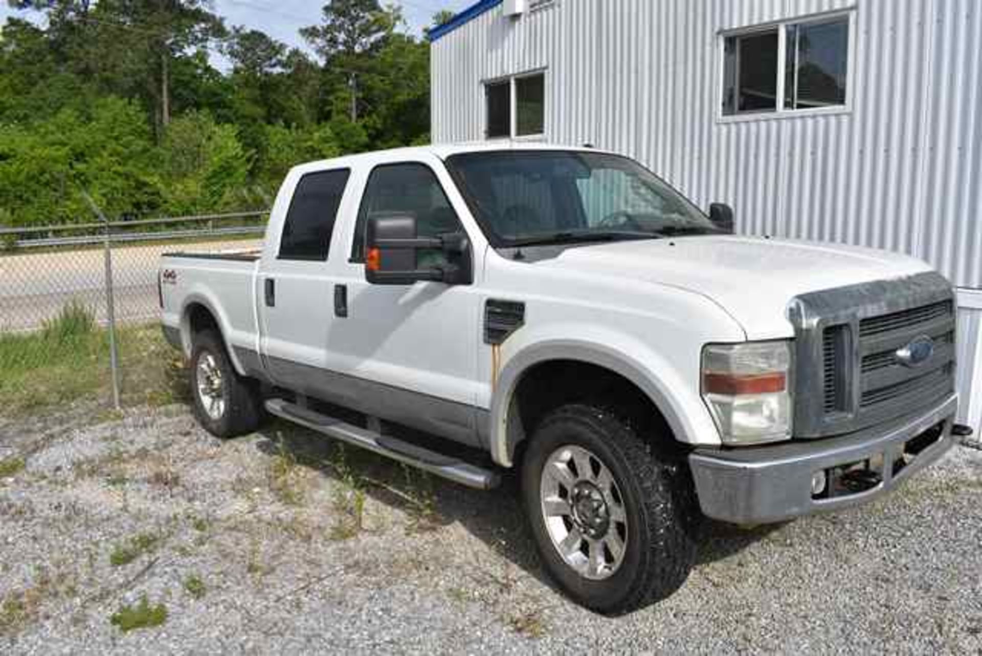 2008 Ford F-250 Lariat Super Duty Pickup Truck - White, 4 X 4, Off Duty Pickup Truck, VIN #