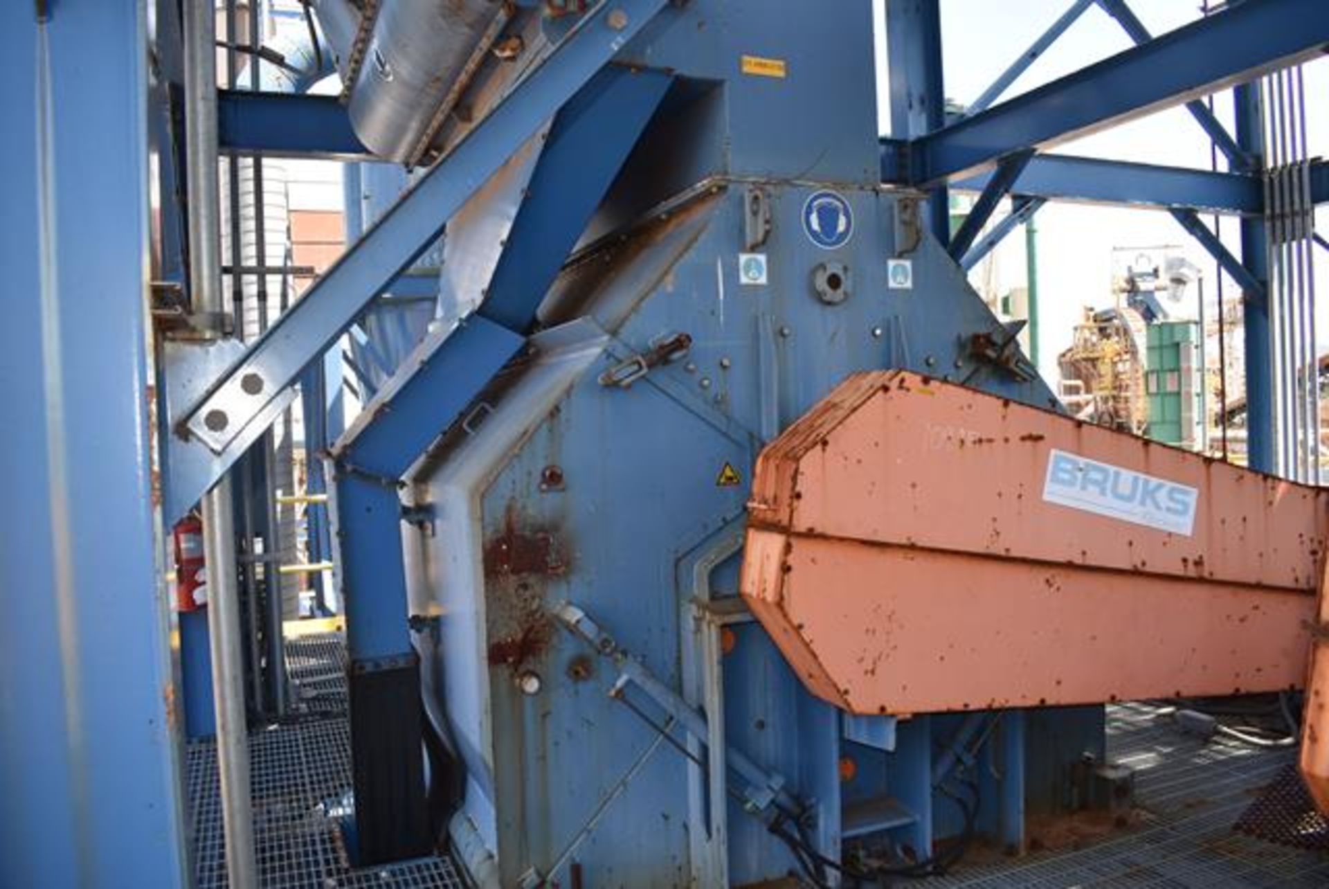 2013 Bruks/Klockner Type BK-H-800x2000 Hammer Mill, 680 HP Motor, ID 01-HM, Includes (2) Motors & ( - Image 3 of 5