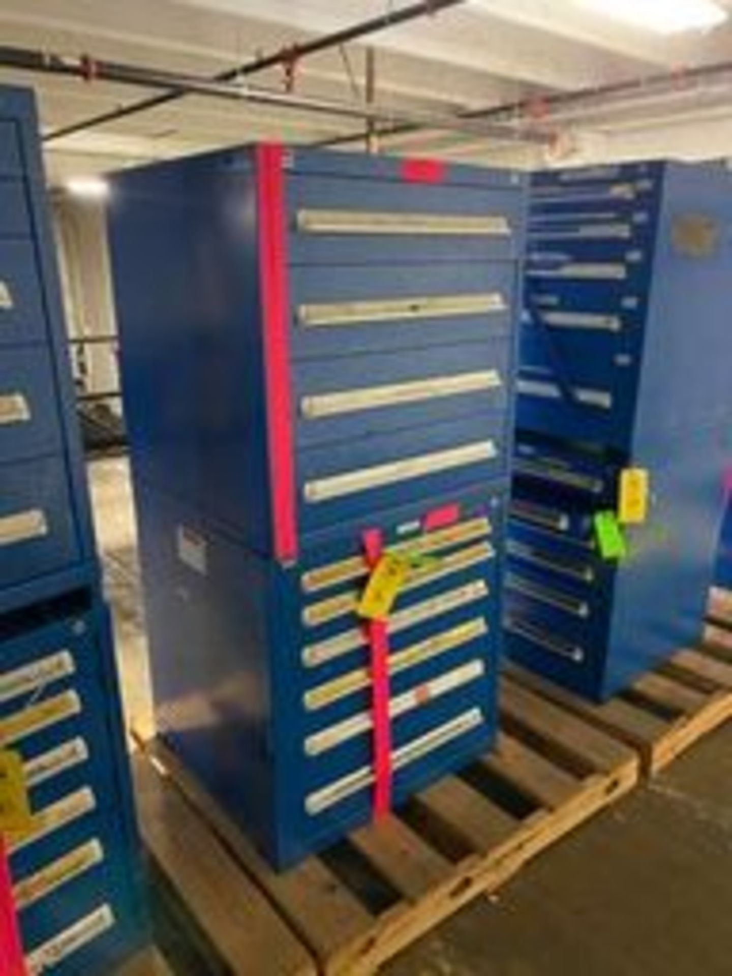 (2) Blue (vidmar like) Tool Boxes Rigging Price: $100 - Image 2 of 2