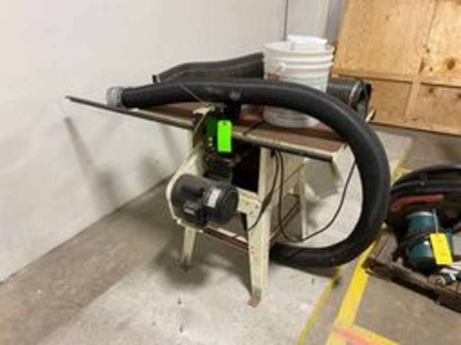 Jet 10'' Micro Glide Table Saw W/ Hose Attachment Rigging Price: $25