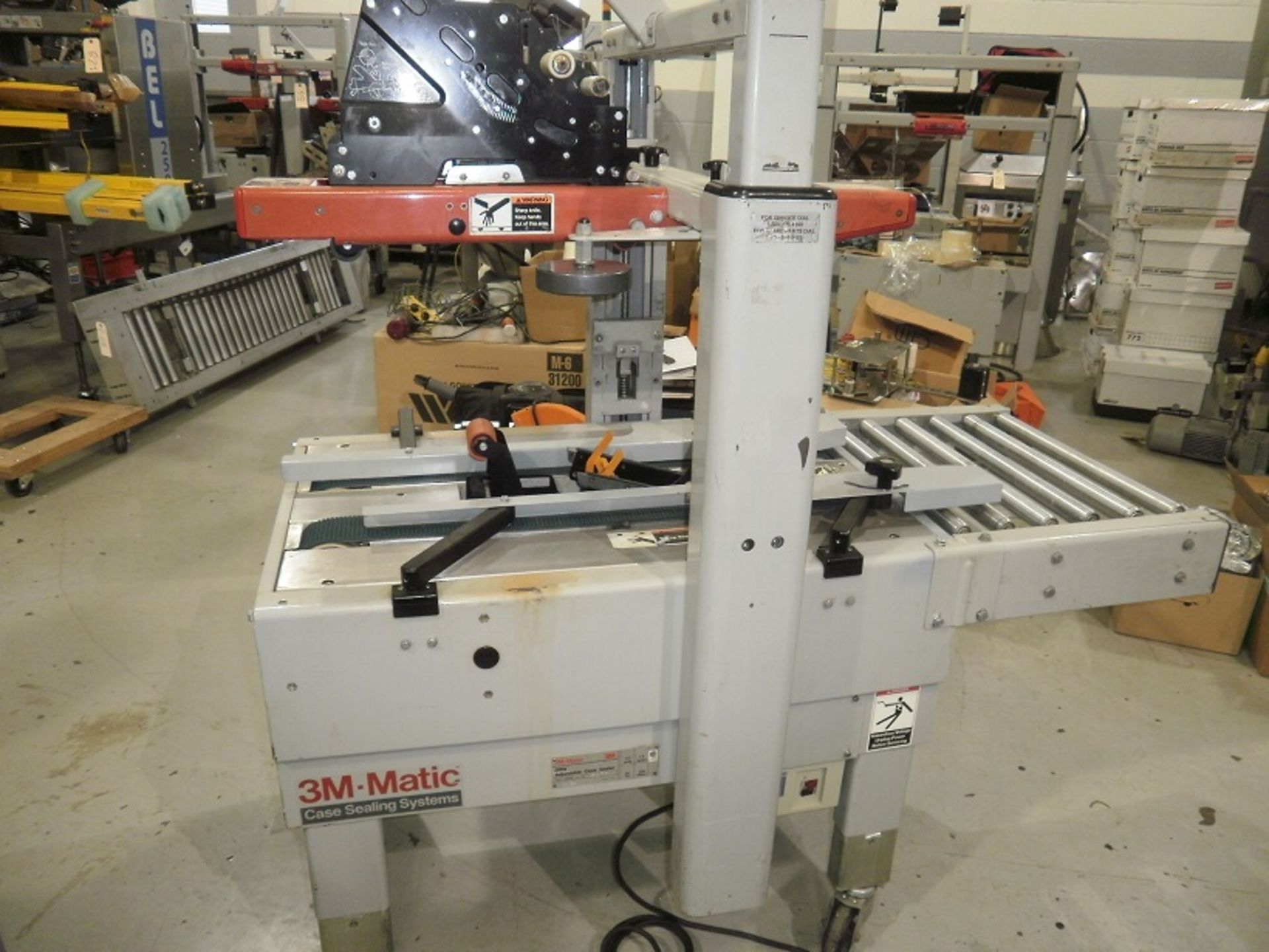 3M 200a T&B Case Sealer, Model 29200, serial # 5977, Portable, c/w rebuilt Accuglide 2” tape heads,