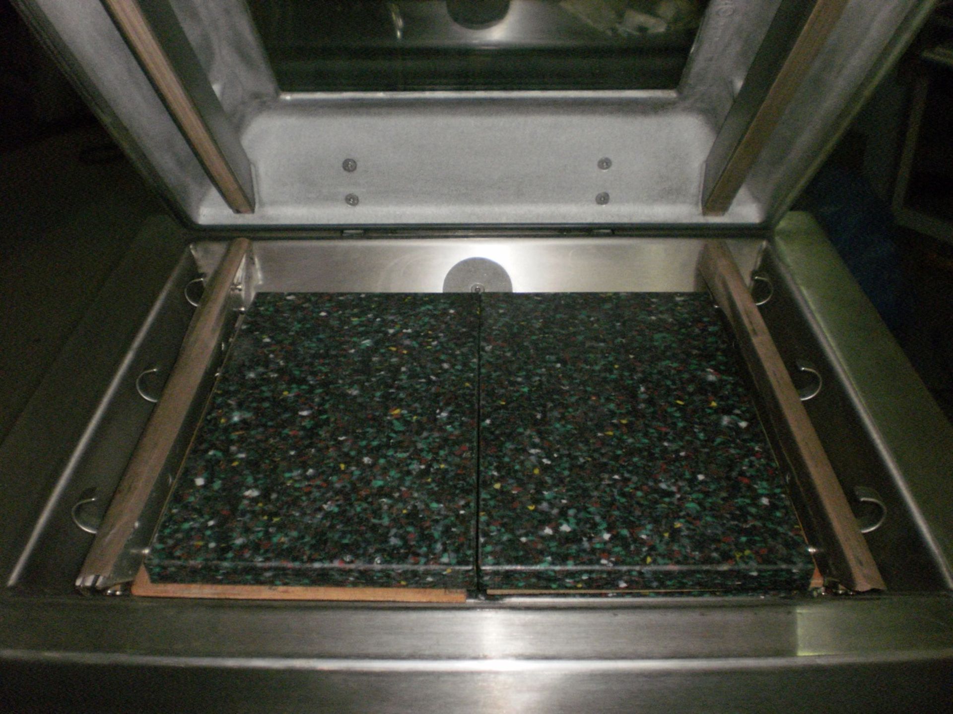 13. SS C300  Multivac Vacuum Bag Sealer, 18" X 18"x 3"Deep Sealing Area, Double Seal Bars, Portable, - Image 4 of 6
