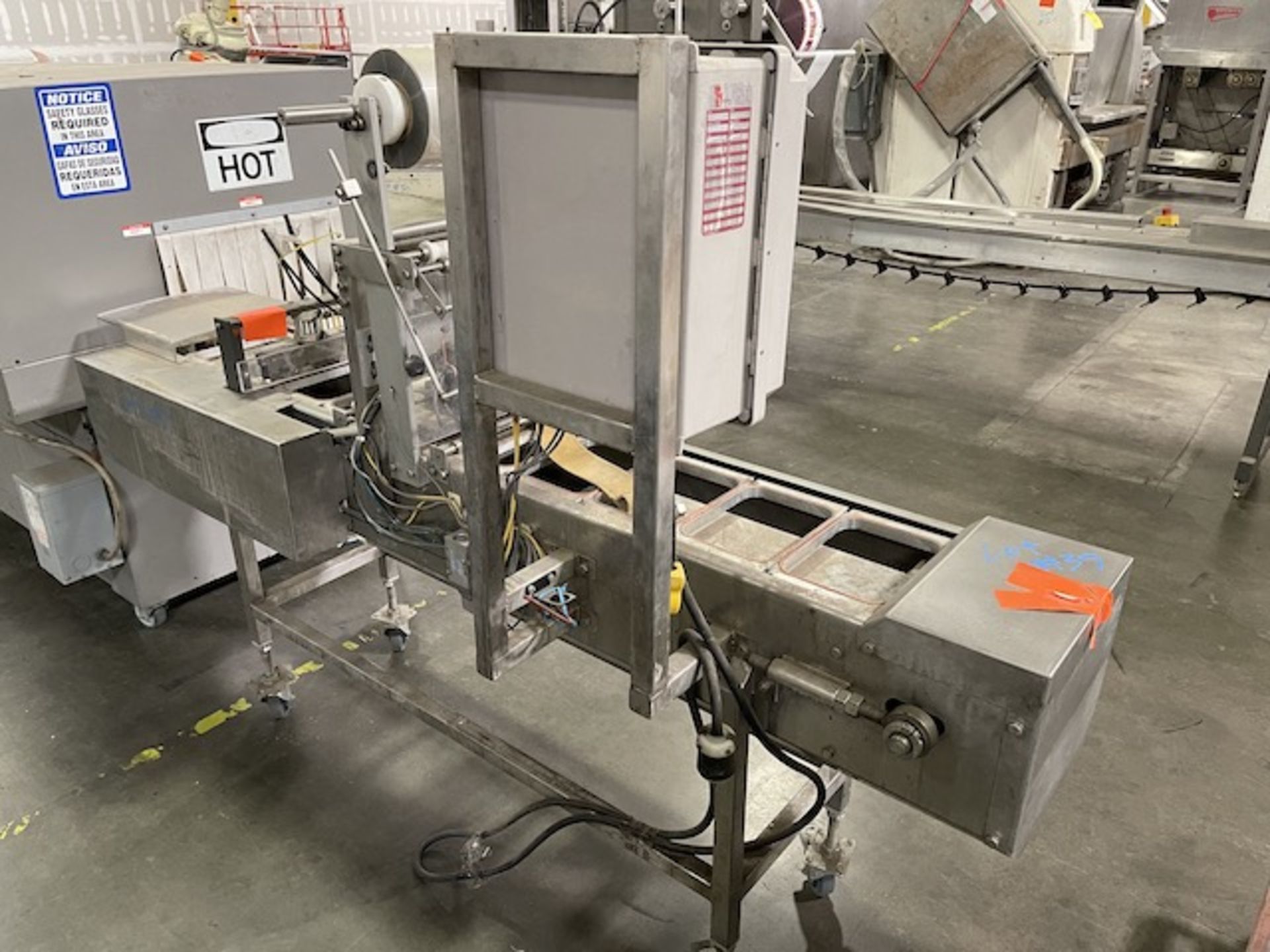 DM Lapointe Tray Sealer, 6.5" x 8.5" Dies, Portable Unit Rigging/Loading Fee $50 - Image 4 of 5