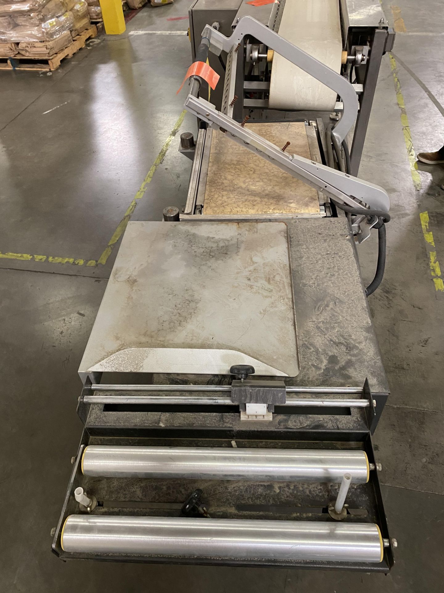 Dyanic Packaging L-Bar Sealer, 14" Wide Belt Rigging/Loading Fee $50 - Image 3 of 3