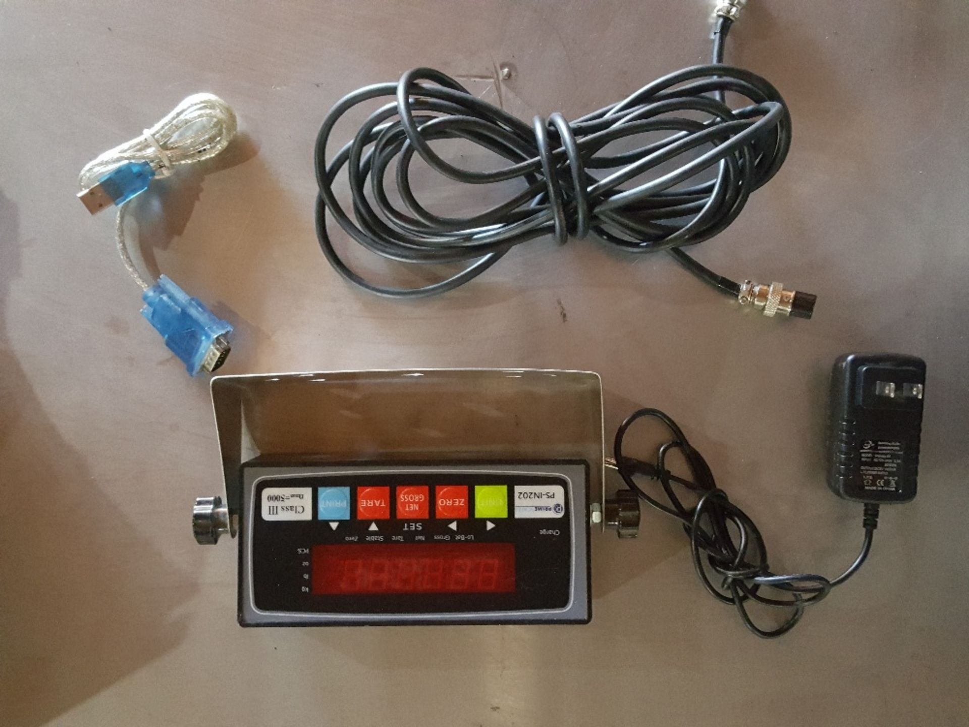 Set of prime floor scales 5000 lb 48x48 Comes with power adaptor , 202 indicator , 15' 4 pin