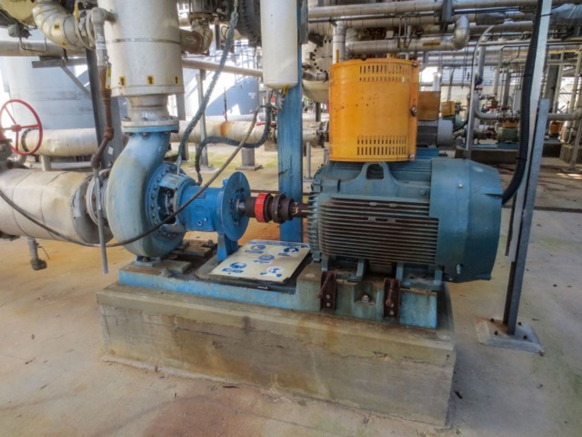 Goulds centrifugal pump, model 3196 XLTX. Material CD4MCU. Size 8X10- Rigging/Loading Fee: $1000
