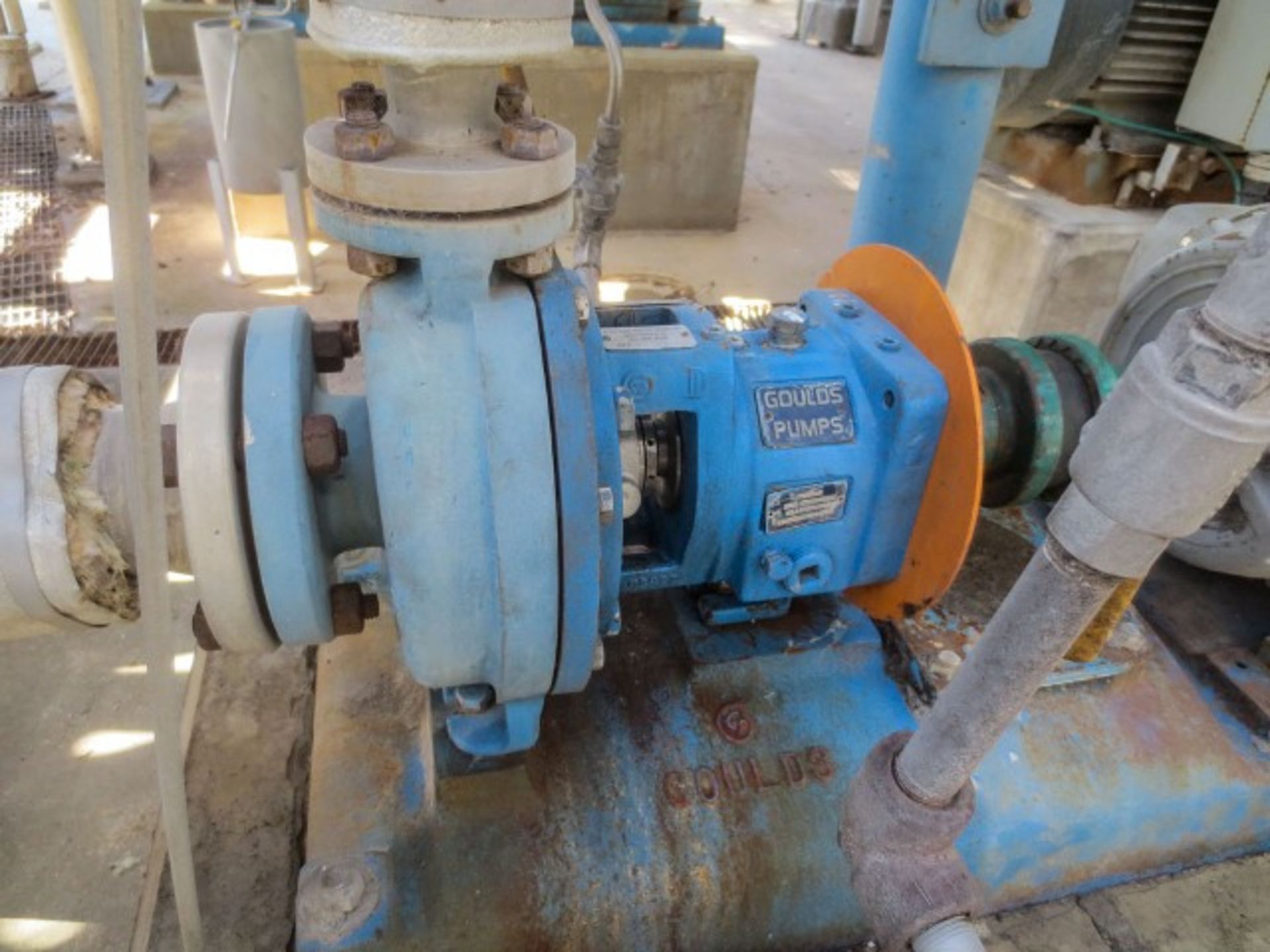 Goulds centrifugal pump, model 3196 STX. Stainless steel 316, size Rigging/Loading Fee: $650 - Image 2 of 8