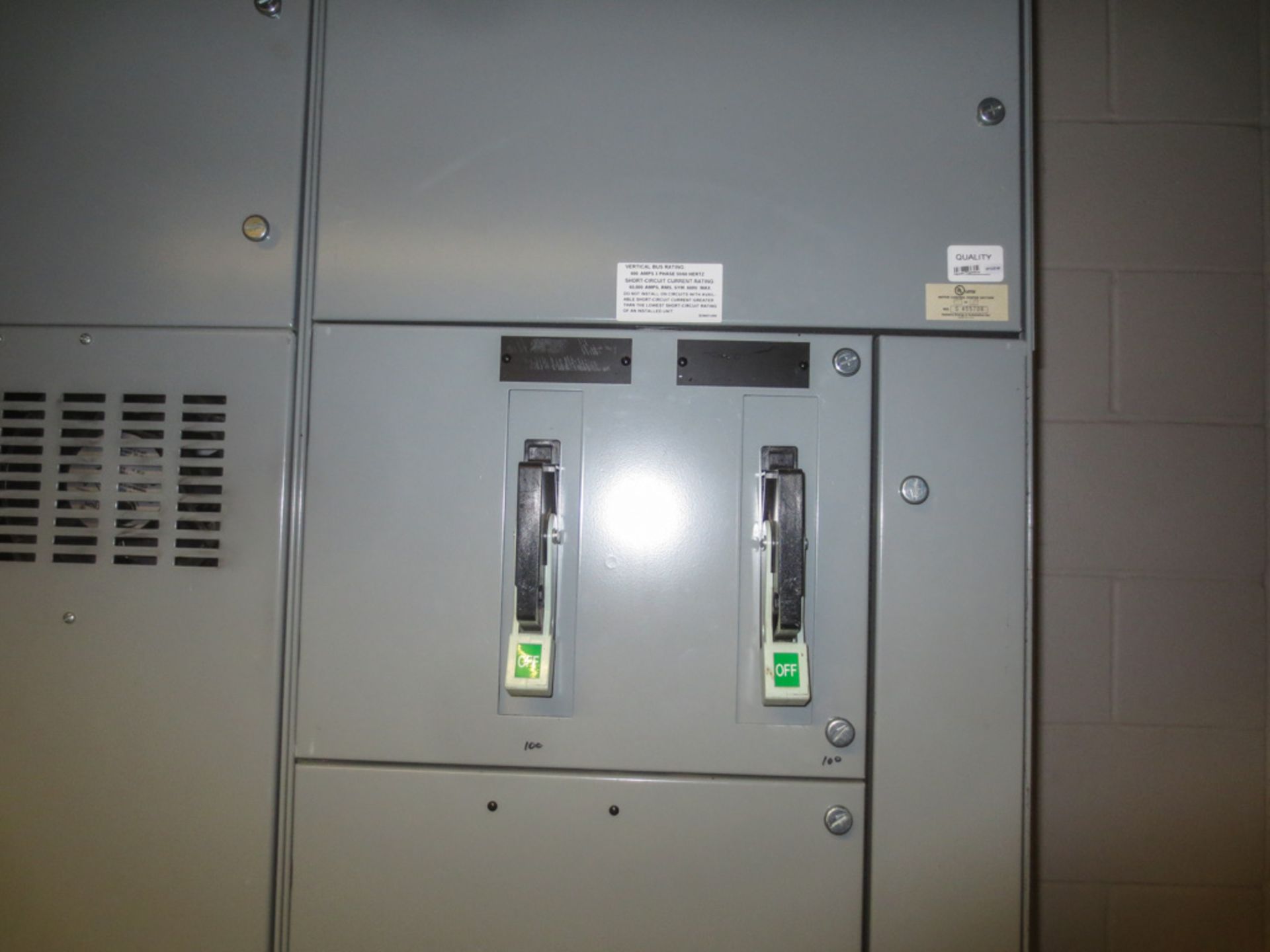MCC 480v 1200A. Siemens 1200A horizontal, 600A vertical bus. Has 7 sections containing (3) size 3 st - Image 7 of 7