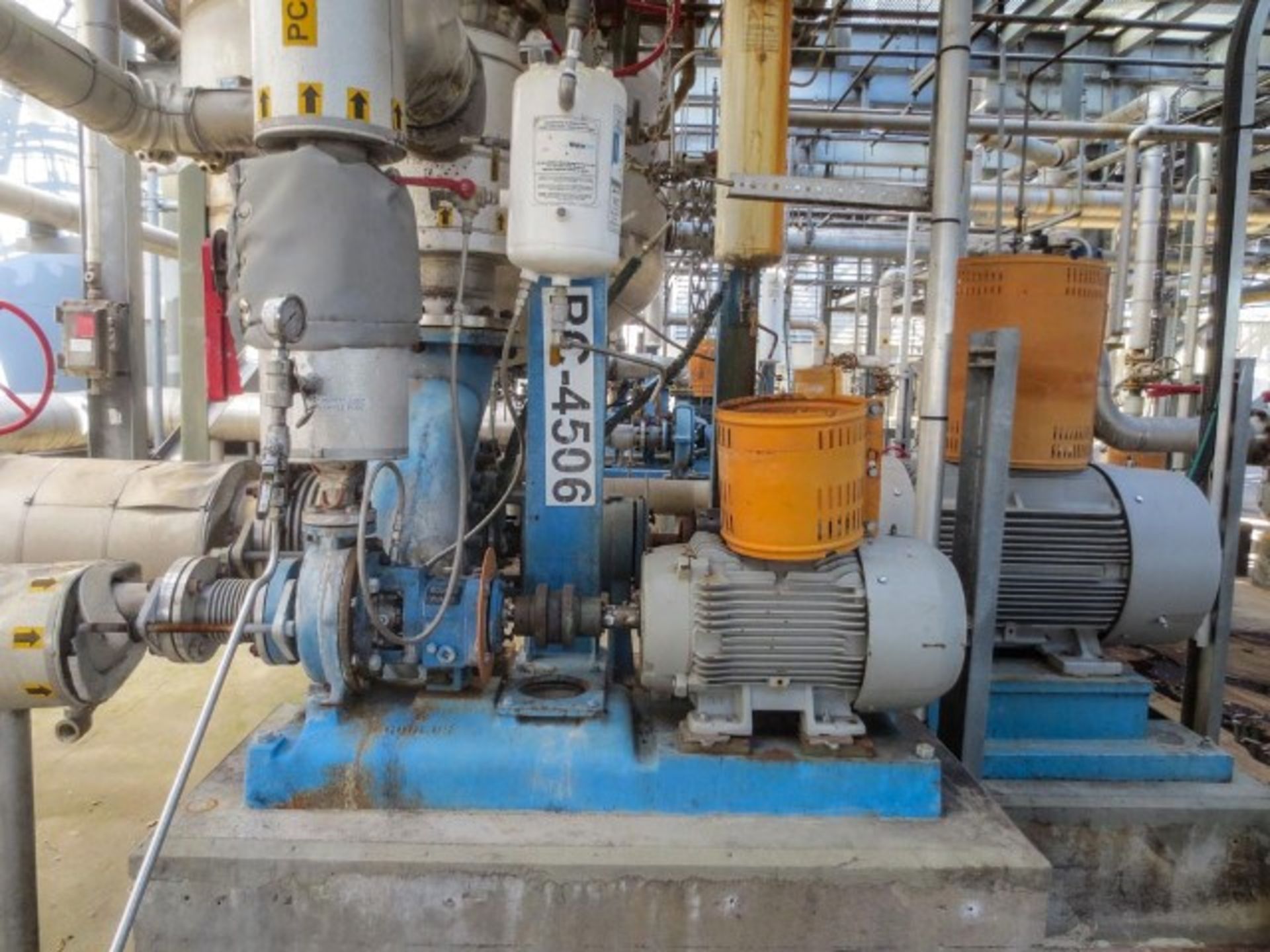 Goulds centrifugal pump, model 3196 STX. Material CD4MCU. Size 1.5X3-8 Rigging/Loading Fee: $650