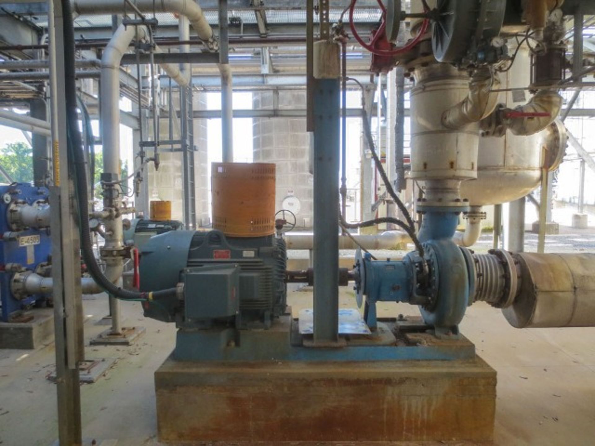 Goulds centrifugal pump, model 3196 XLTX. Material CD4MCU. Size 8X10- Rigging/Loading Fee: $1000 - Image 2 of 8