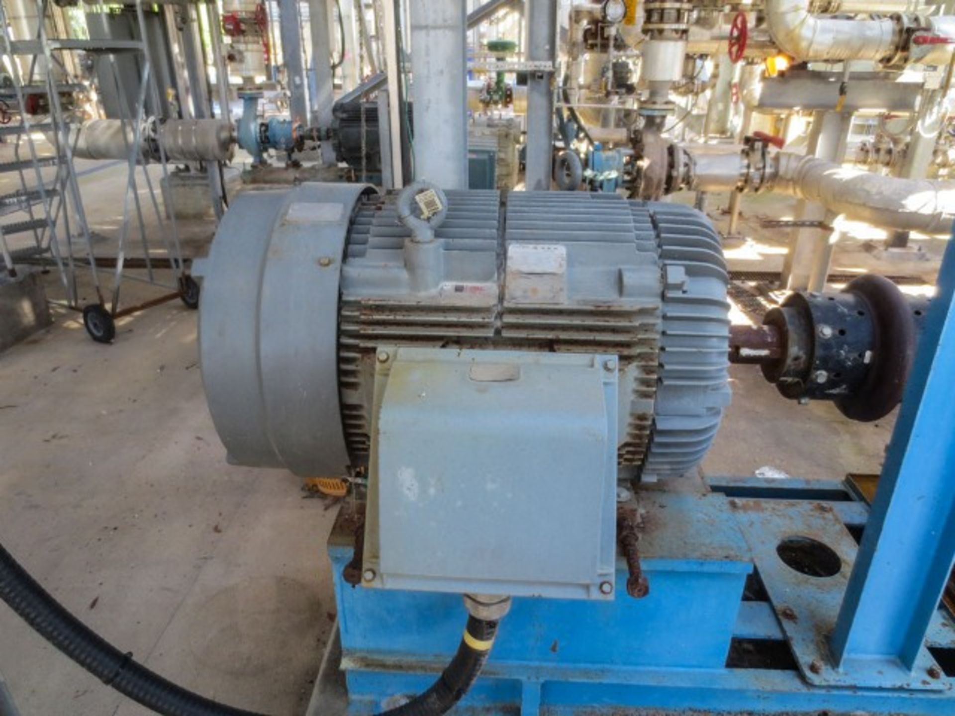 Goulds centrifugal pump, model 3175L. Size 14X14-22H with impeller dia Rigging/Loading Fee: $1000 - Image 4 of 7