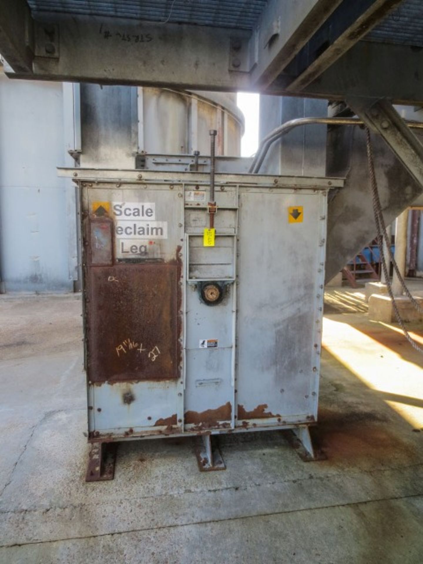 GSI Bucket elevator leg x 45 ft tall. Model 60P36-45. Designed for whole grain at 48 PCF. Moves 6, - Image 4 of 6