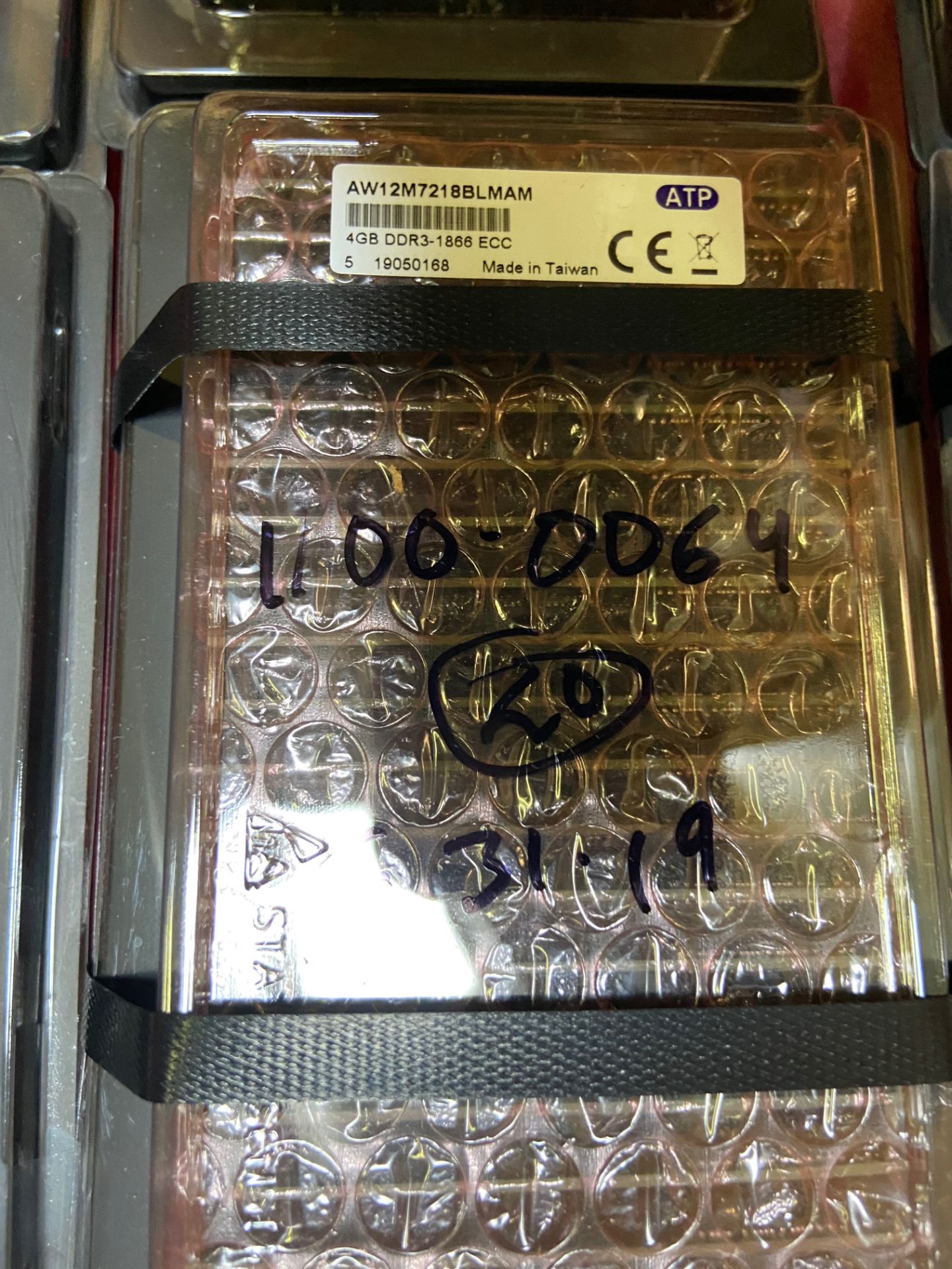 SO-DIMM, 4GB DDR3, unbuffered single-rank 1866 MHz, ECC, APROX QTY 222 - Image 3 of 15