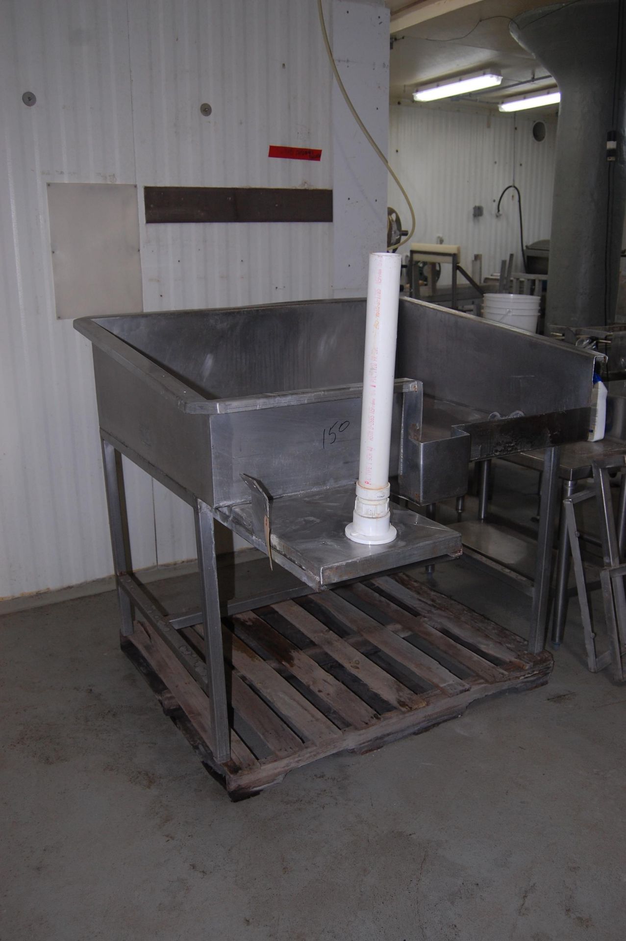 Bagging table all stainless ***LOADING FEE OF: $ 50 will be added to the winnger bidder's invoice. - Image 2 of 3