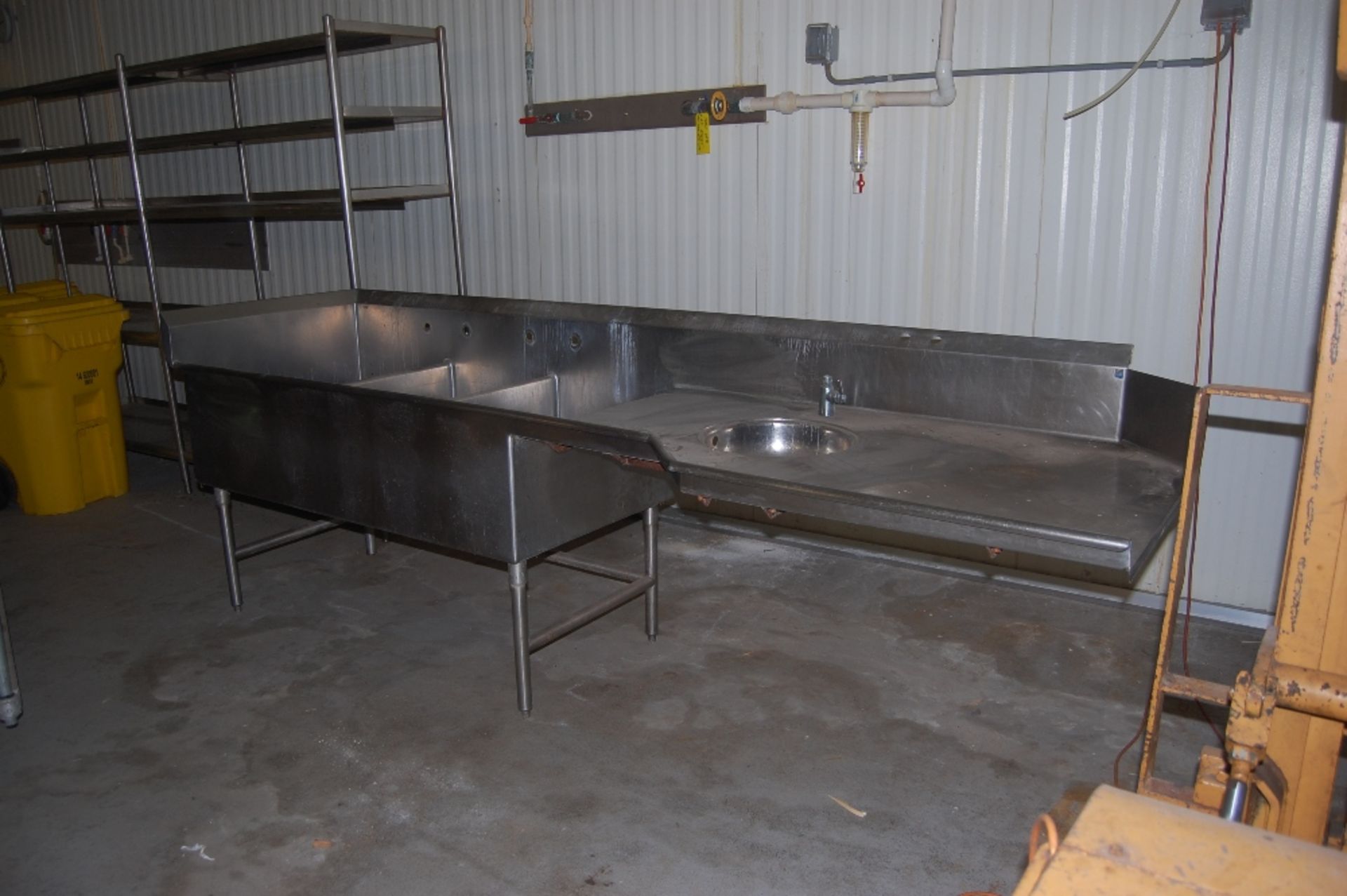 Large stainless sink 10 ft 4 inch x 35 inch x 36 inch 3 wells ***LOADING FEE OF: $ 50 will be