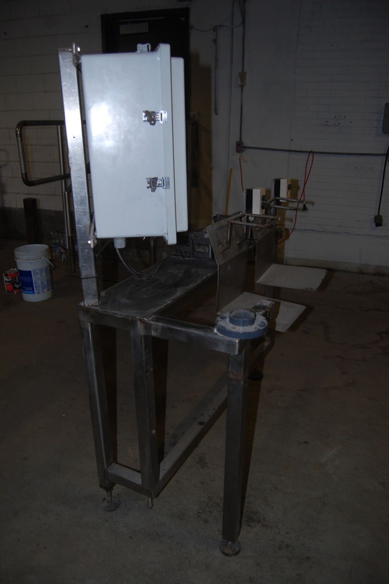 stainless steel bagging system with ricelake scales ***LOADING FEE OF: $ 100 will be added to the - Image 3 of 11