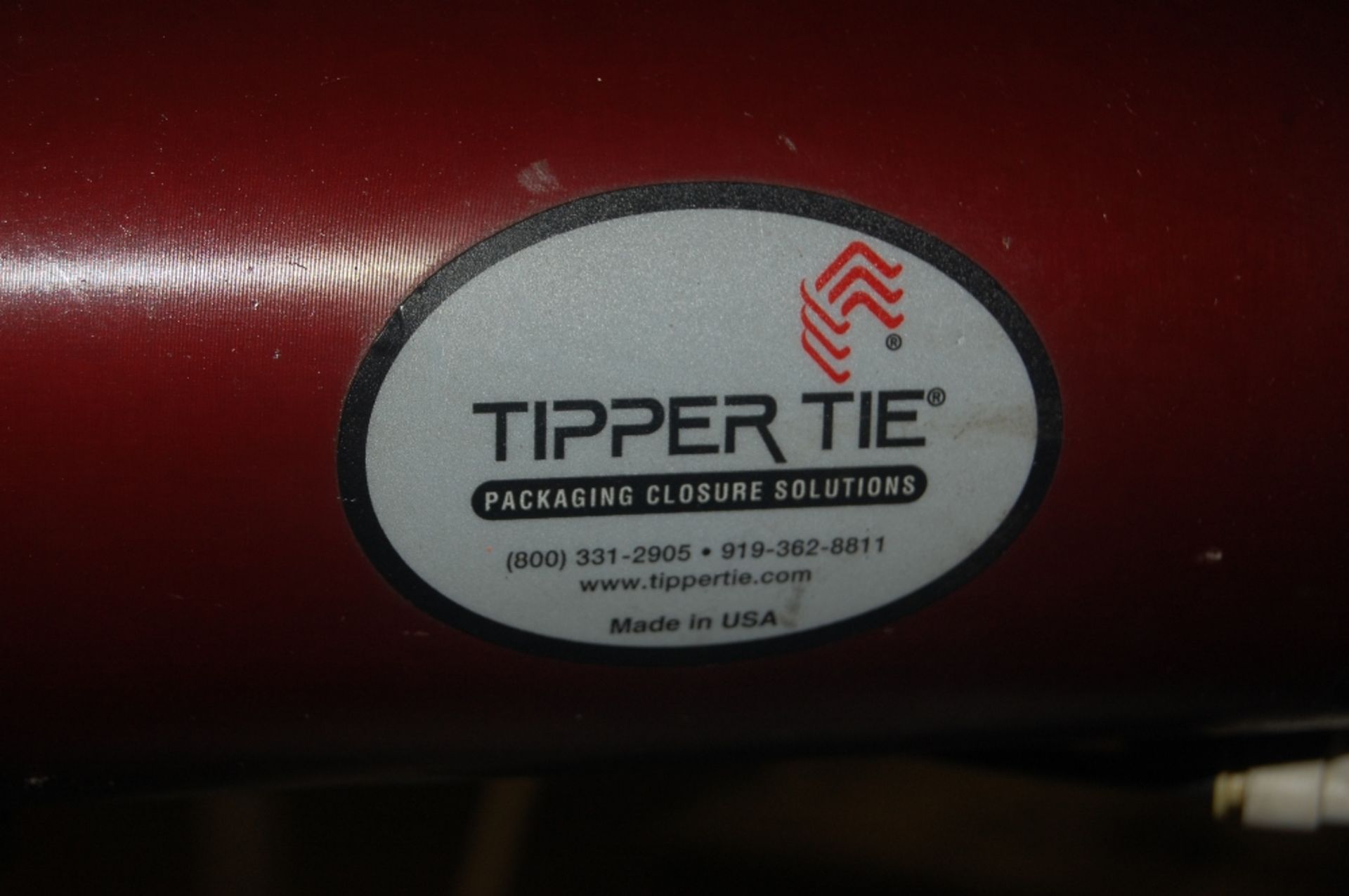 2 tipper ties model Z2100HL S# t0015519 & T0015520 with stainless steel frame with new gast vacuumed - Image 2 of 10