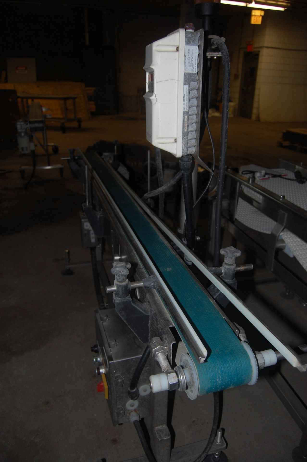 Hindsbock conveyor mod 8C-xx 98x19x36" belt is 41/2 x 98 inches ***LOADING FEE OF: $ 50 will be