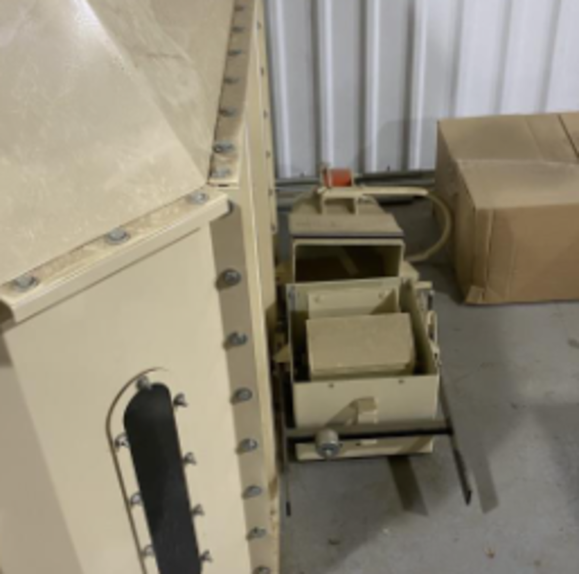 Located in Canon City, CO:  NEW/Uused Colorado Mill Equipment BSM Bag Scale, rated at up to 12 - Image 2 of 7