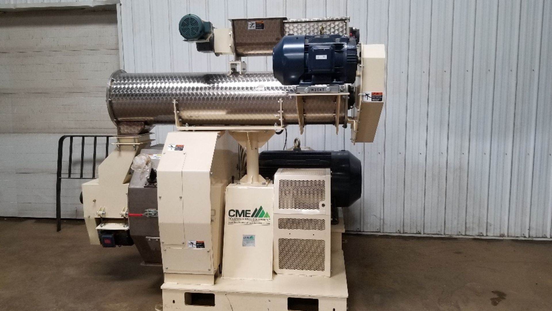 Located in Wisconsin: Colorado Mill Equipment R150 2019 Pellet mill with 200hp main motor, made in