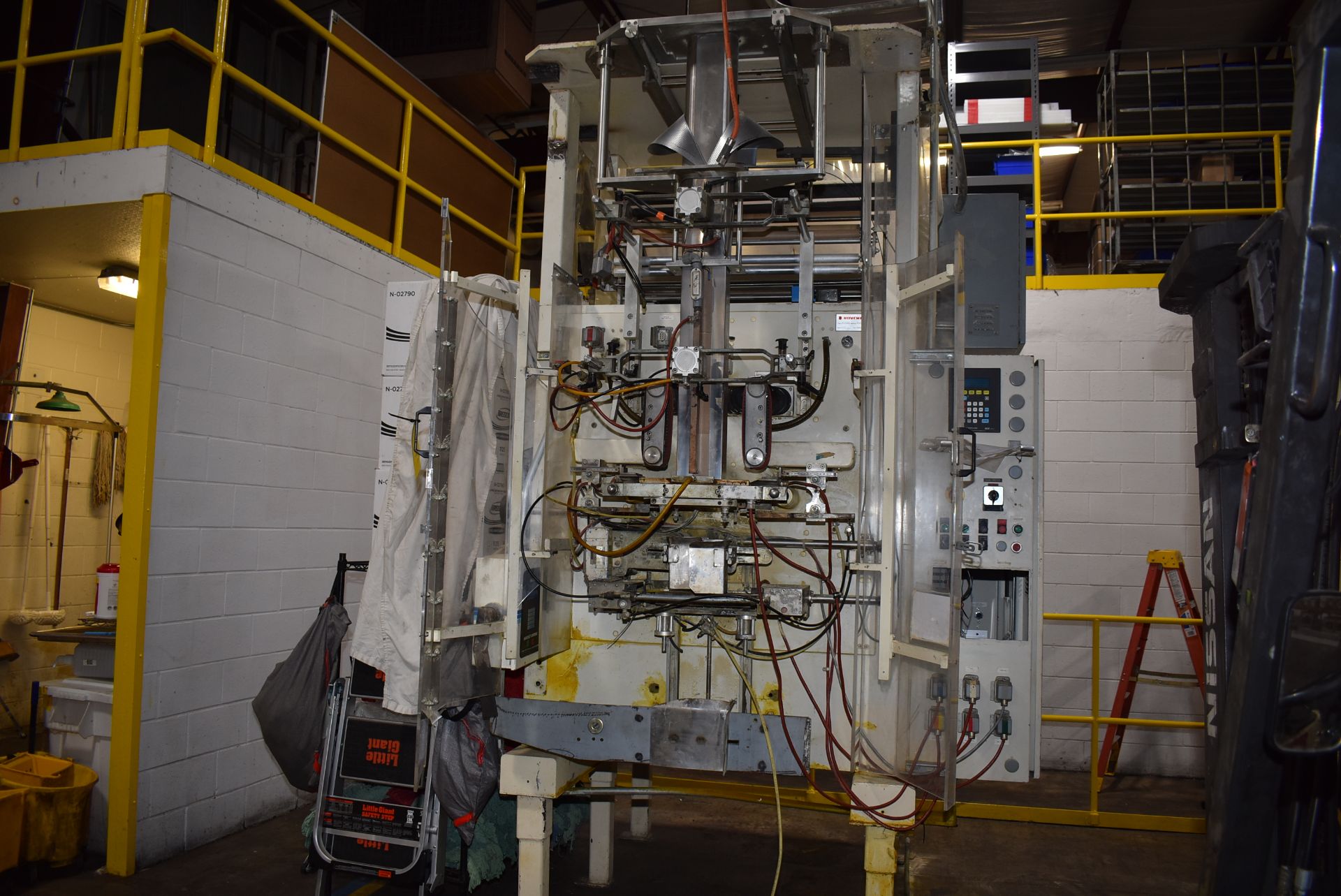 Rovema Bagger w/Spectrum SOI Series Control. RIGGING/LOADING FEE $200 - Image 5 of 5