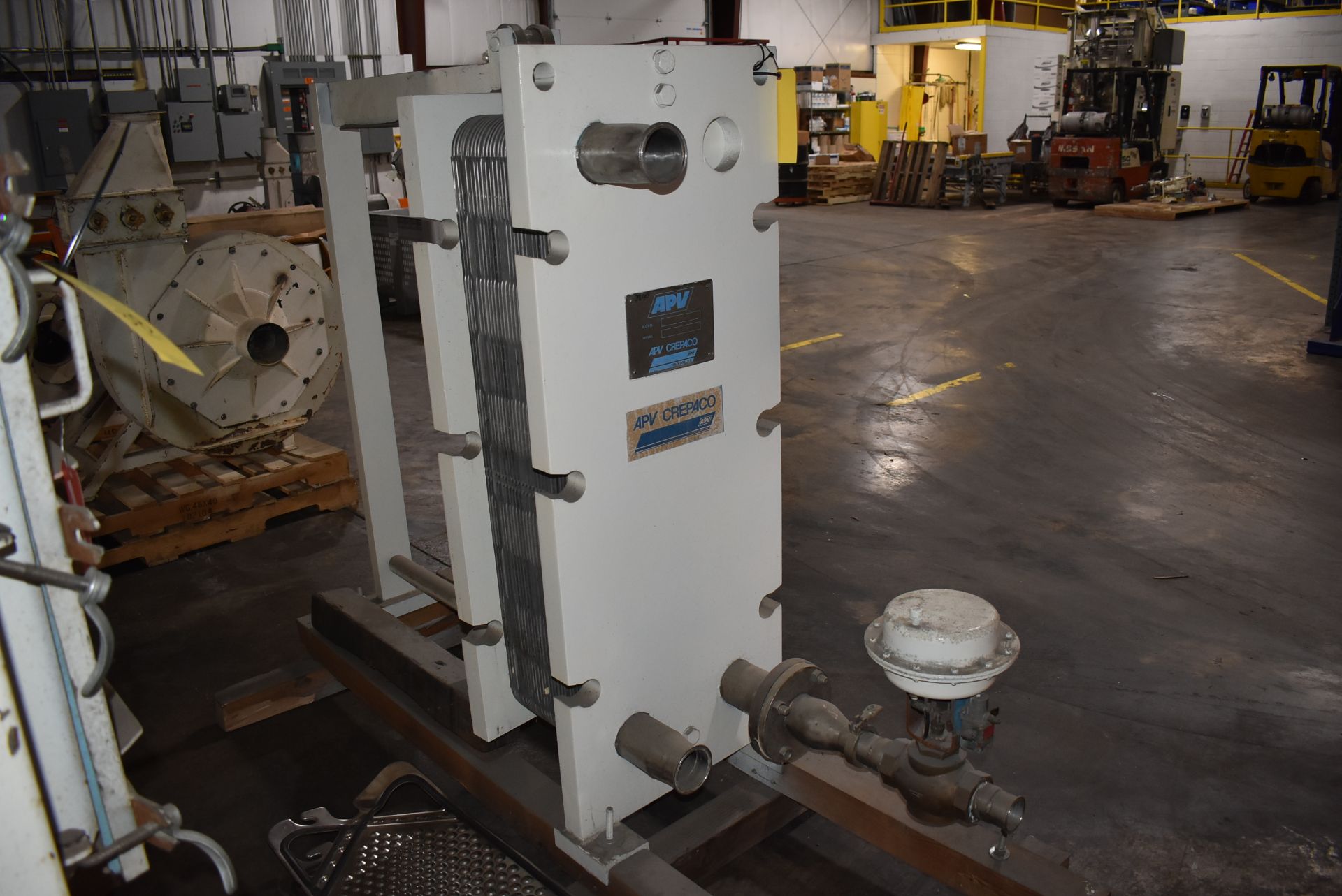 APV/Crepaco Model #SR350F Heat Exchanger, SN 19439. RIGGING/LOADING FEE $40 - Image 3 of 3