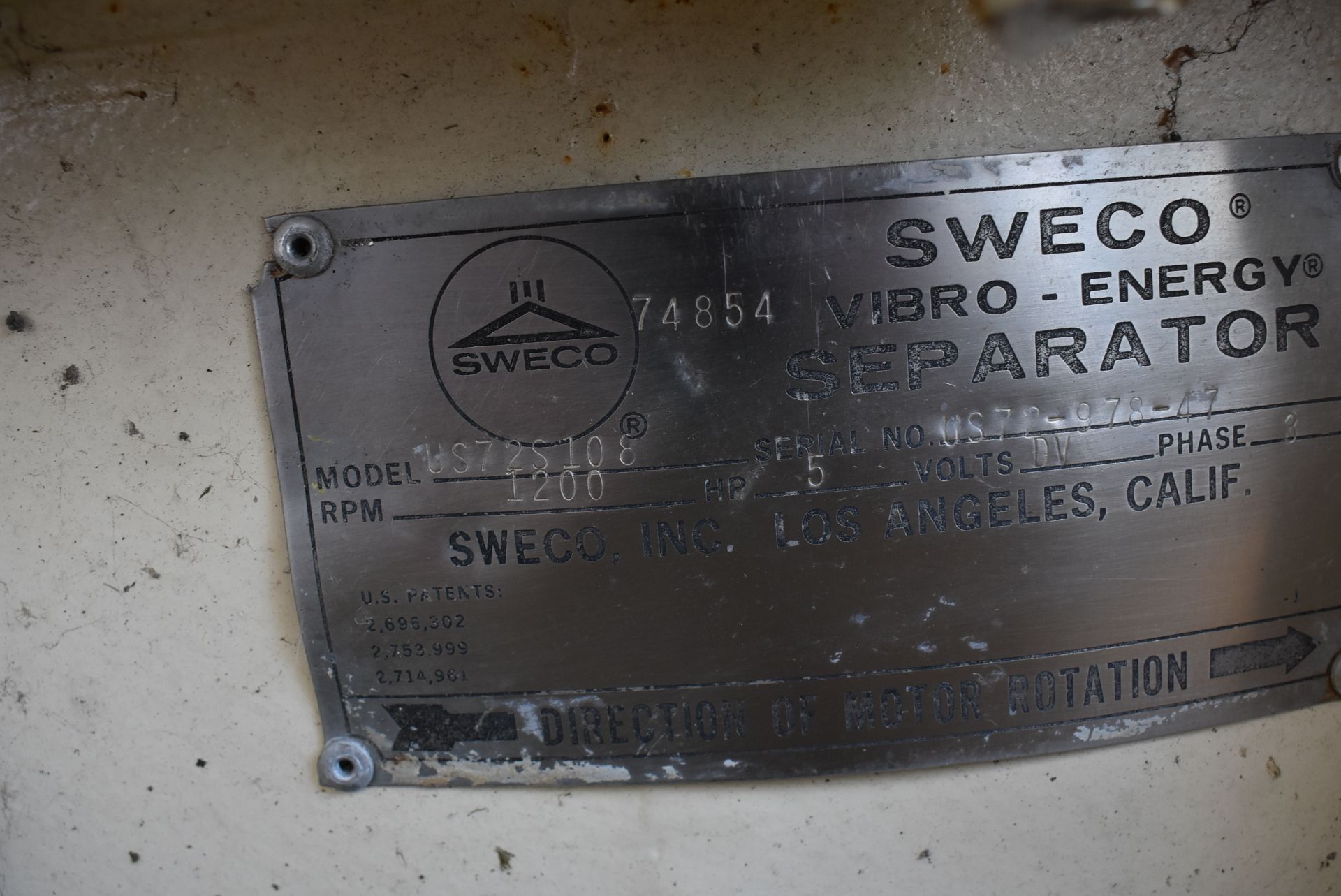 SWECO Model #US72S108 Vibratory Separator, SN 978-47. RIGGING/LOADING FEE $125 - Image 2 of 3