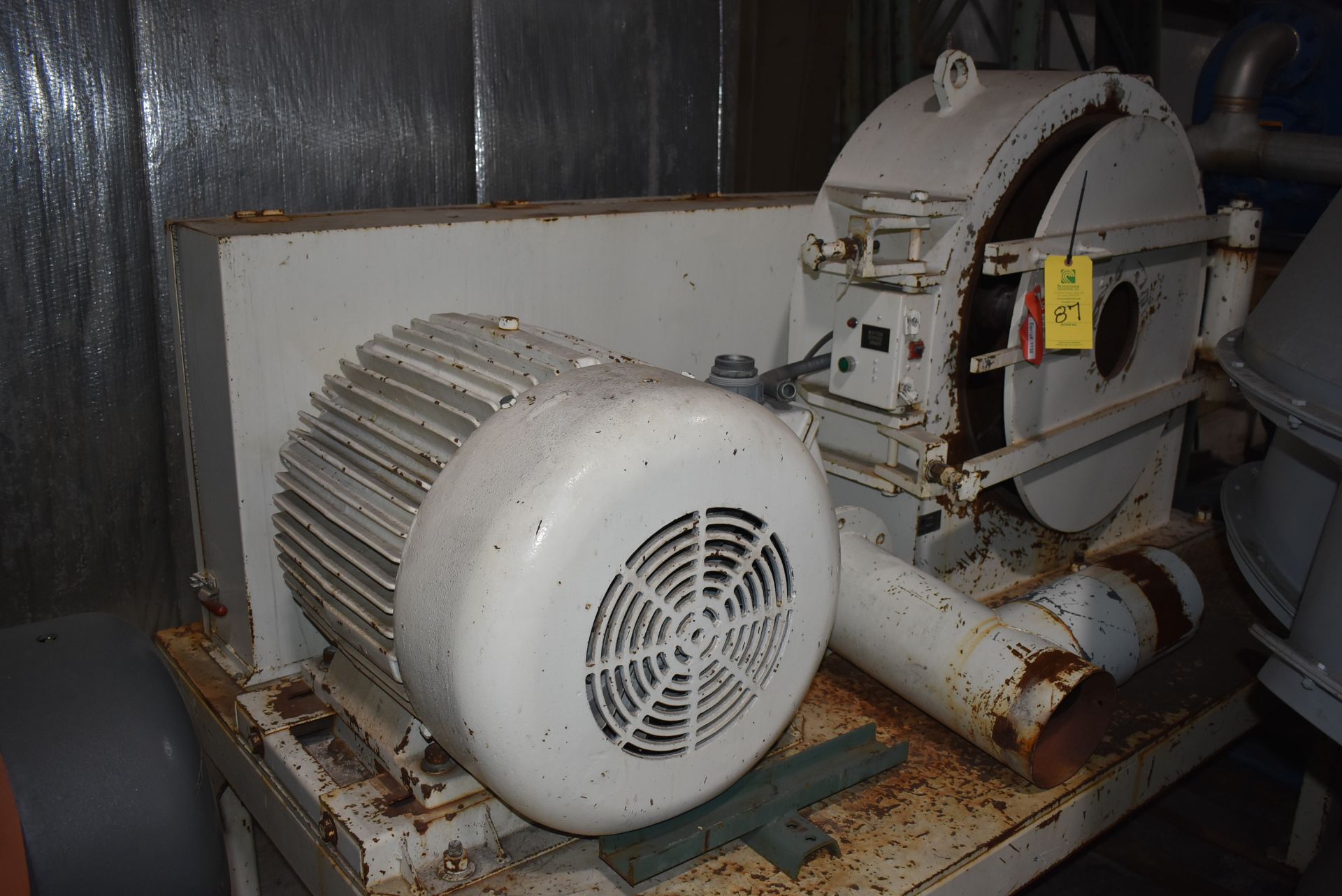 Prater Fine Grinder w/100 HP Motor. RIGGING/LOADING FEE $30 - Image 4 of 4