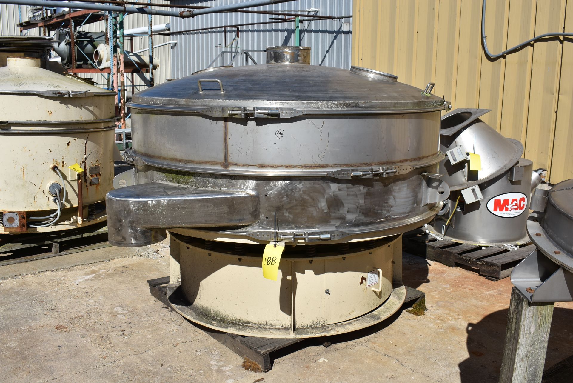 SWECO Model #US72510128 Vibratory Separator. RIGGING/LOADING FEE $125 - Image 4 of 4