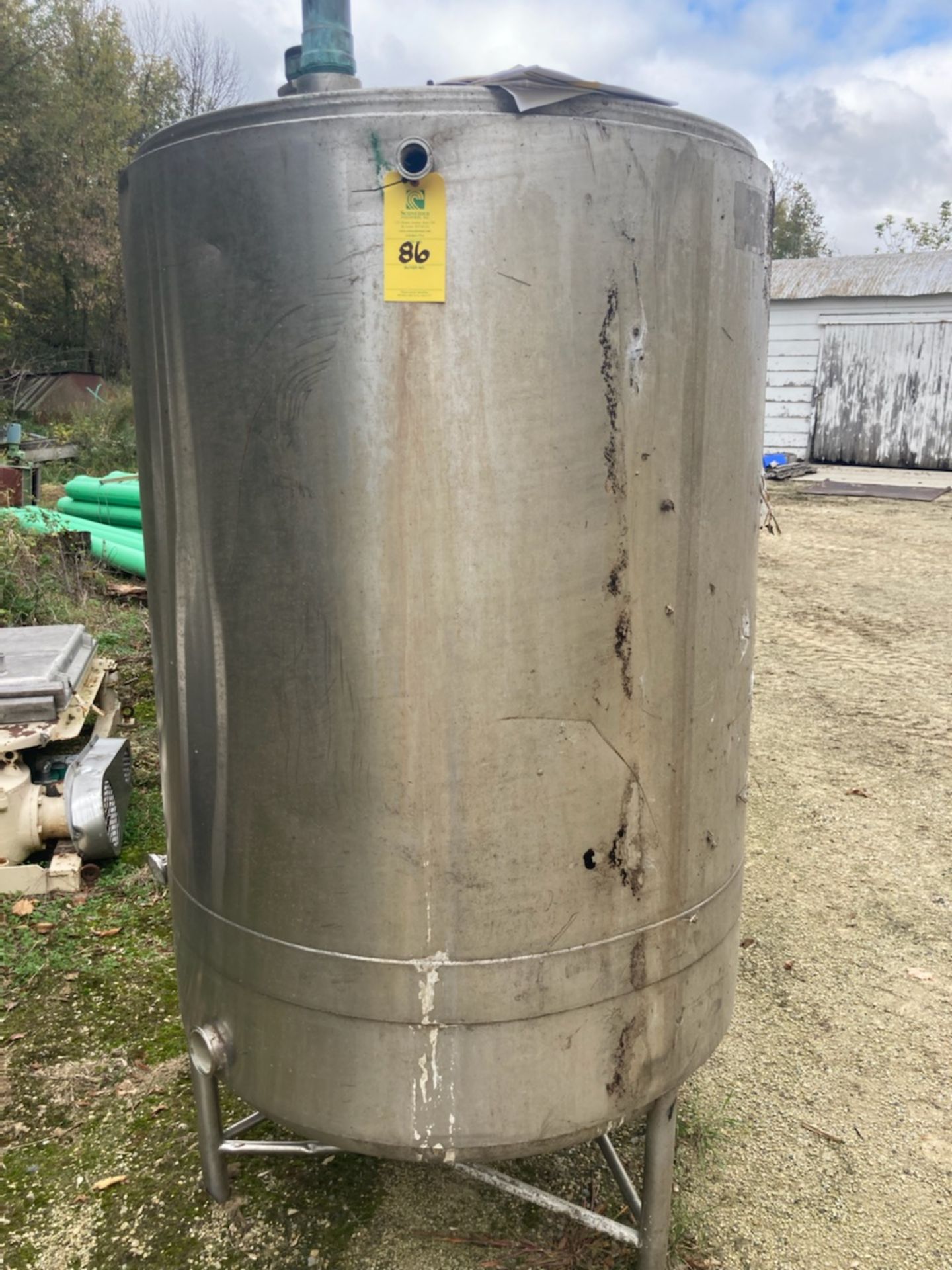 Stainless Steel Tank - Approximate 250 Gallons. RIGGING/LOADING FEE $30 - Image 2 of 2