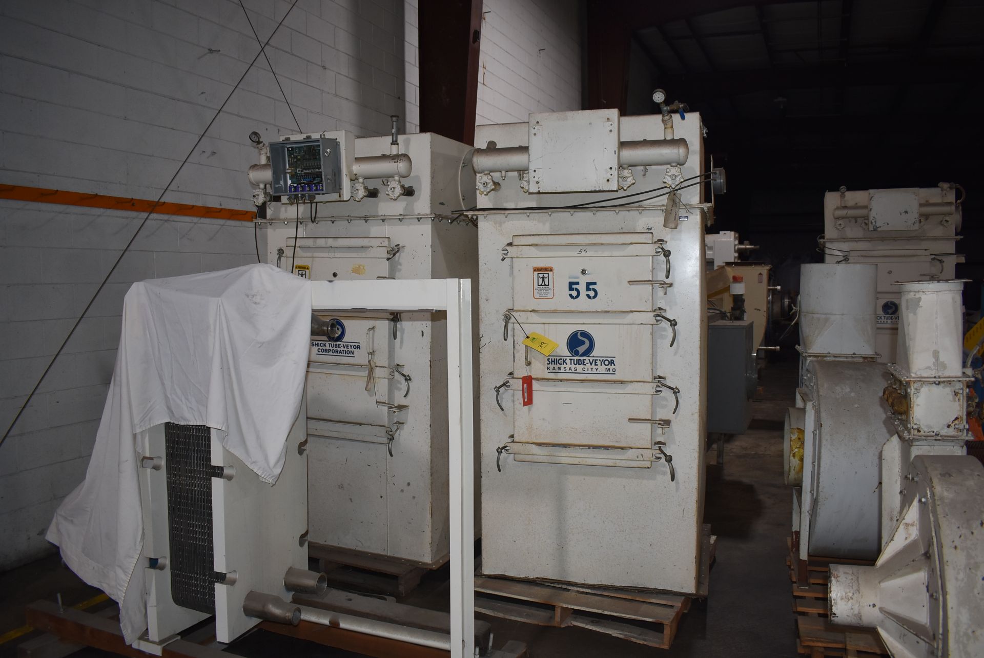 Shick Tube-Veyor Dust Collection System. RIGGING/LOADING FEE $30 - Image 2 of 2