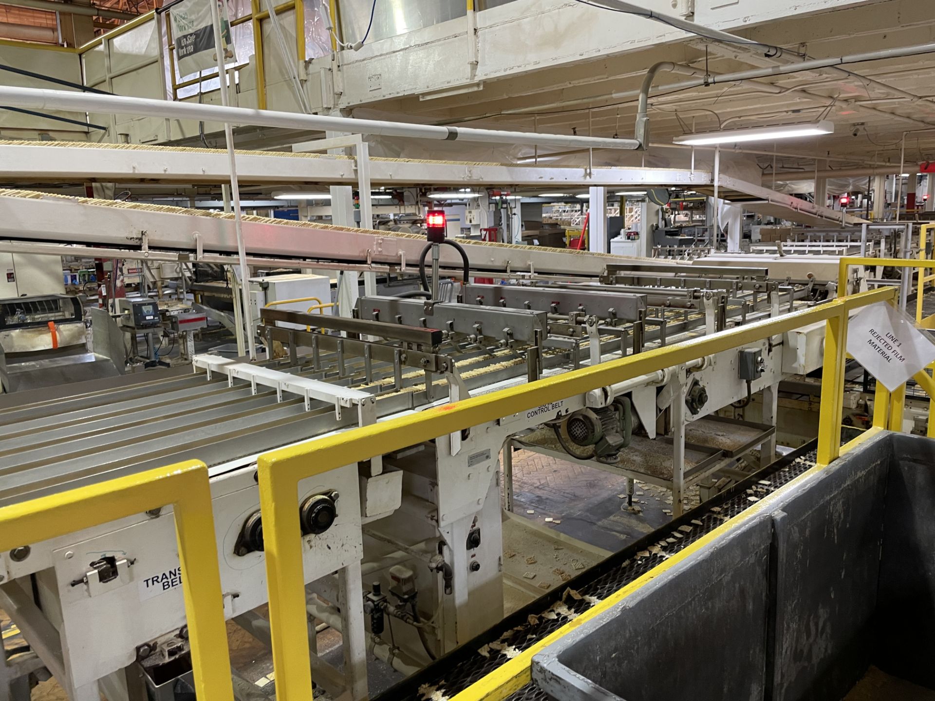 Indexing Conveyor, Loading Fee: $3500 - Image 2 of 3