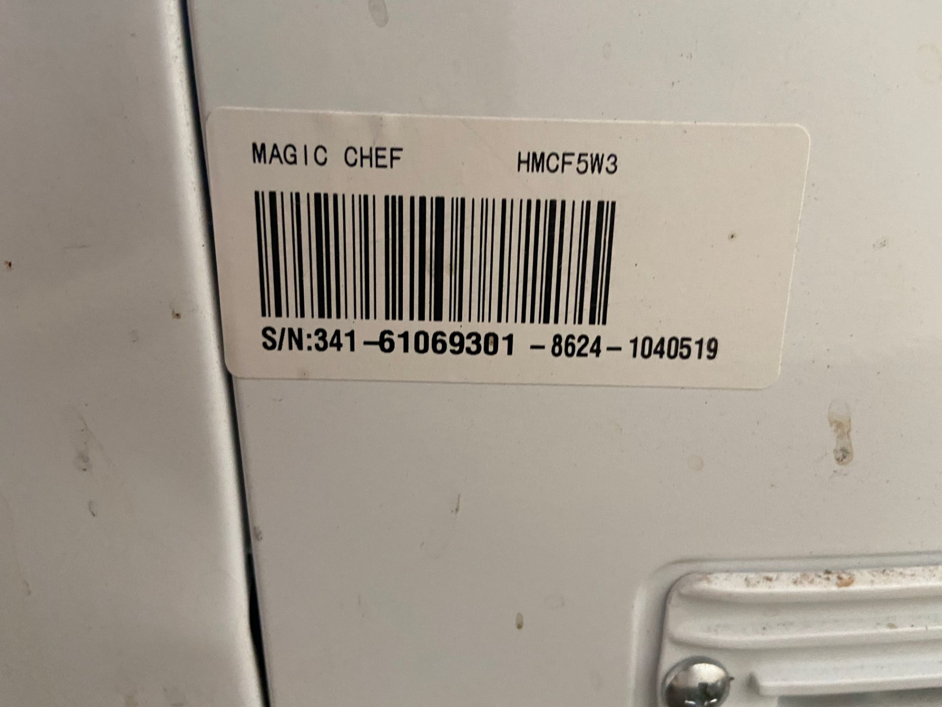 Magic Chef Box Freezer, Model# HMCF5W, Serial# 341-61069301-8624-1040519, Rigging/ Loading Fee: $20 - Image 3 of 5