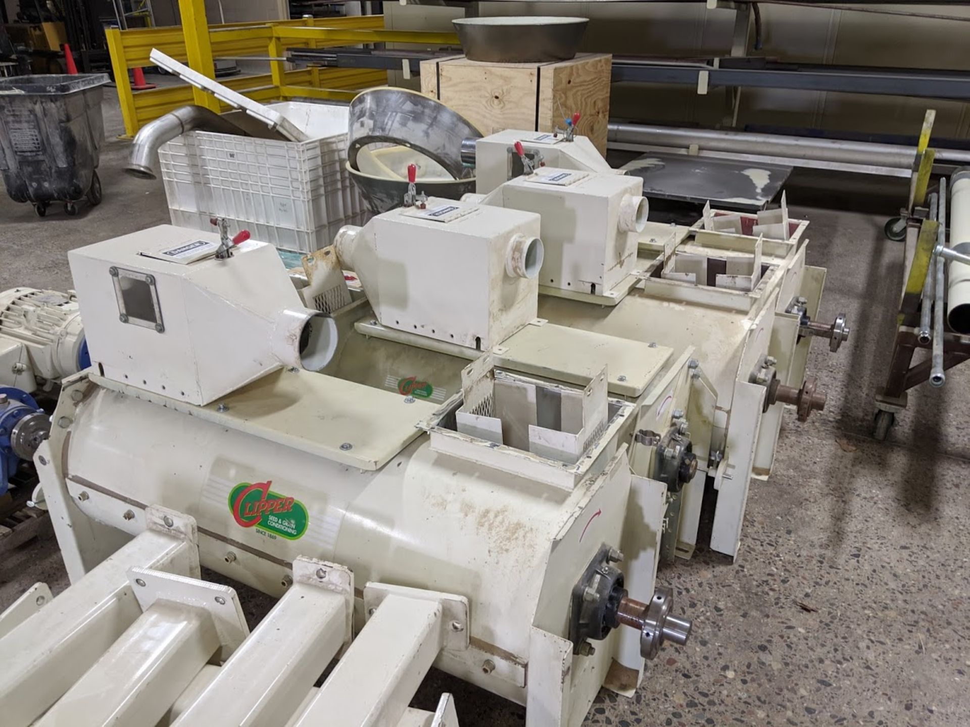 (Located In Fridley, MN) Lot of 4 Carter Day Precision Sizers and 4 Clipper Debearders. - Image 3 of 5