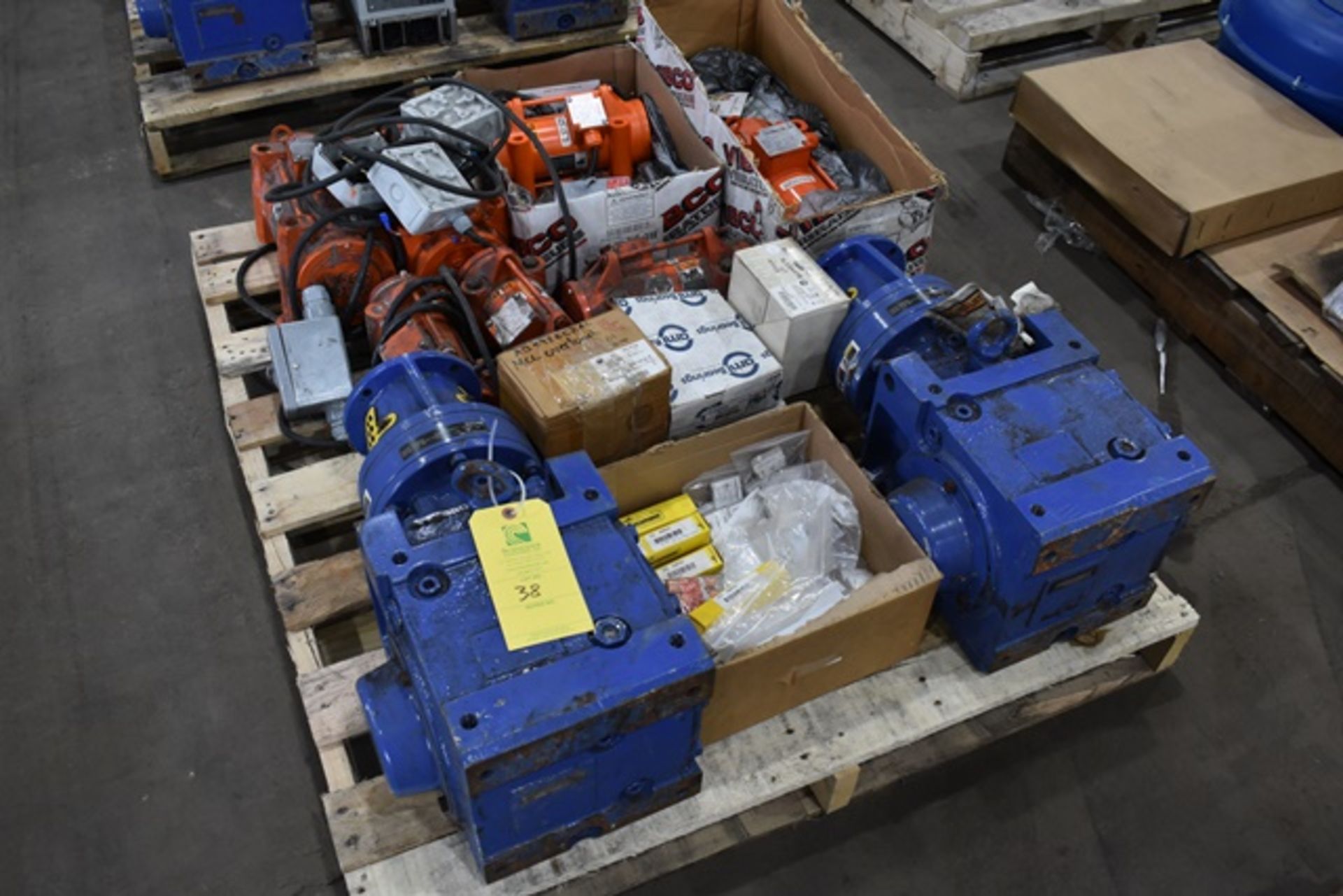 (2) Sumitomo RD1042 Gear Reducers, (7) Vibco Vibratory Motors, Assorted Bussmann Components