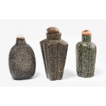 Lot: 3 Snuff Bottles