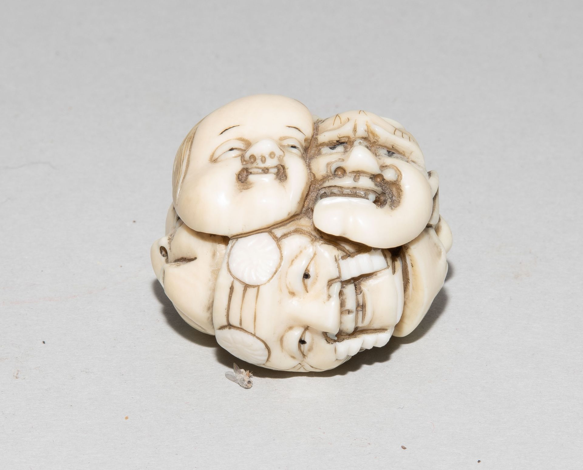 Manju-Netsuke - Bild 2 aus 7