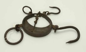 Antike Sack-/ Fischwaageum 1900, gemarkt RFS, Wägbereiche 16 u. 100 kg, Eisen