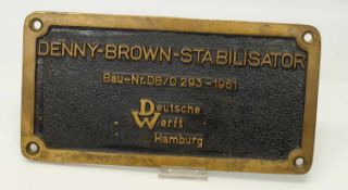 Typenschild„Denny-Brown-Stabilisator - Deutsche Werft Hamburg“, Bronzeguß, 18 x 3