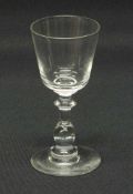 Schnapsglasum 1880, Klarglas mit Balusterschaft, H. 11 cm