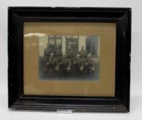 Posten Soldatenfotografien1./ 2. WK., 1 x gerahmt (17 x 22 cm), dazu 3 x lose Fotograf