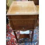 A nice Edwardian Mahogany Inlaid Side Cabinet with a lift up lid and single drawer under. 42.5 x