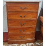 A lovely pair of Mahogany Bow Fronted Chests of good quality. 70 x 47 x H 98 cm approx.