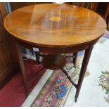 An Edwardian Mahogany Inlaid Circular Table with centre shell detail. D 76 x H 70 cm approx.