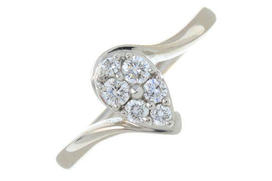 An 18ct gold brilliant-cut diamond pear-shape cluster ring. Total diamond weight 0.33ct, stamped - Image 3 of 5