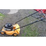 A McCulloch 450 148cc Lawnmower with a Briggs & Stratton engine.